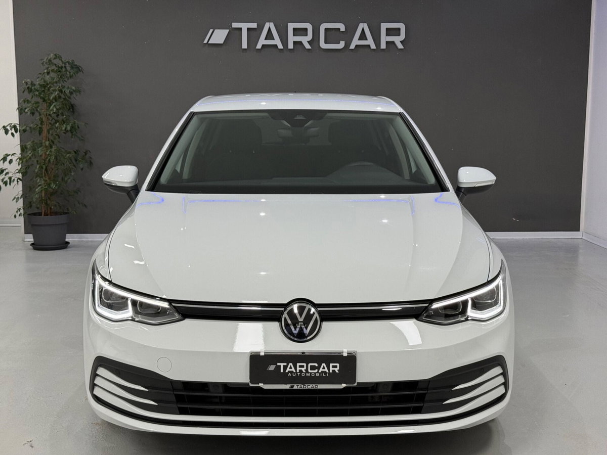 Volkswagen Golf 1.0 eTSI EVO DSG Life (3)