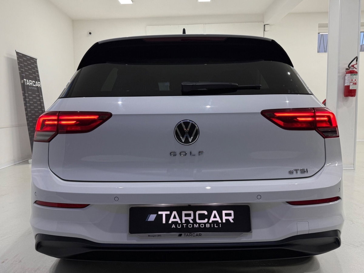 Volkswagen Golf 1.0 eTSI EVO DSG Life (6)