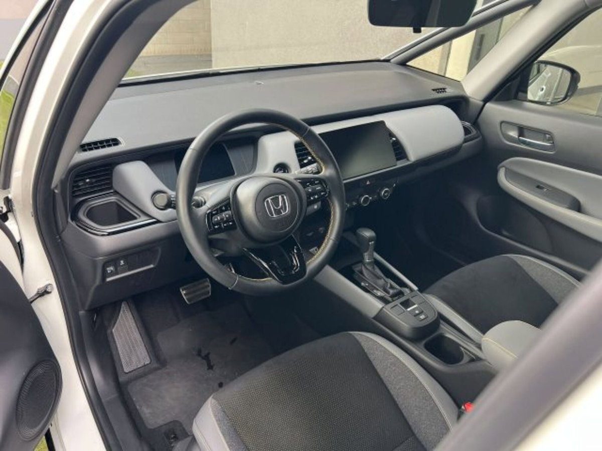 Honda Jazz 1.5 hev Sport ecvt (8)