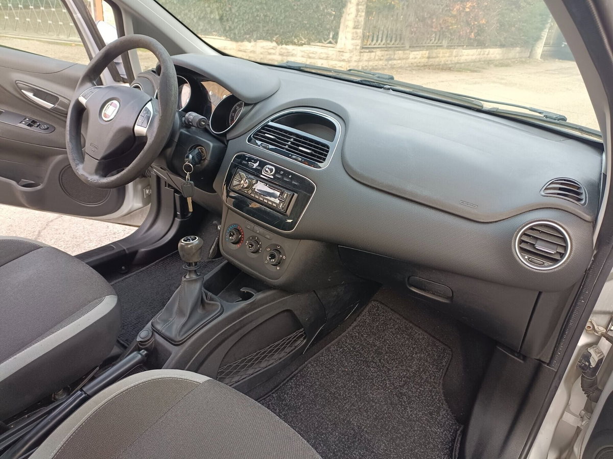 Fiat Grande Punto 1.4 5 porte Actual Natural Power (10)