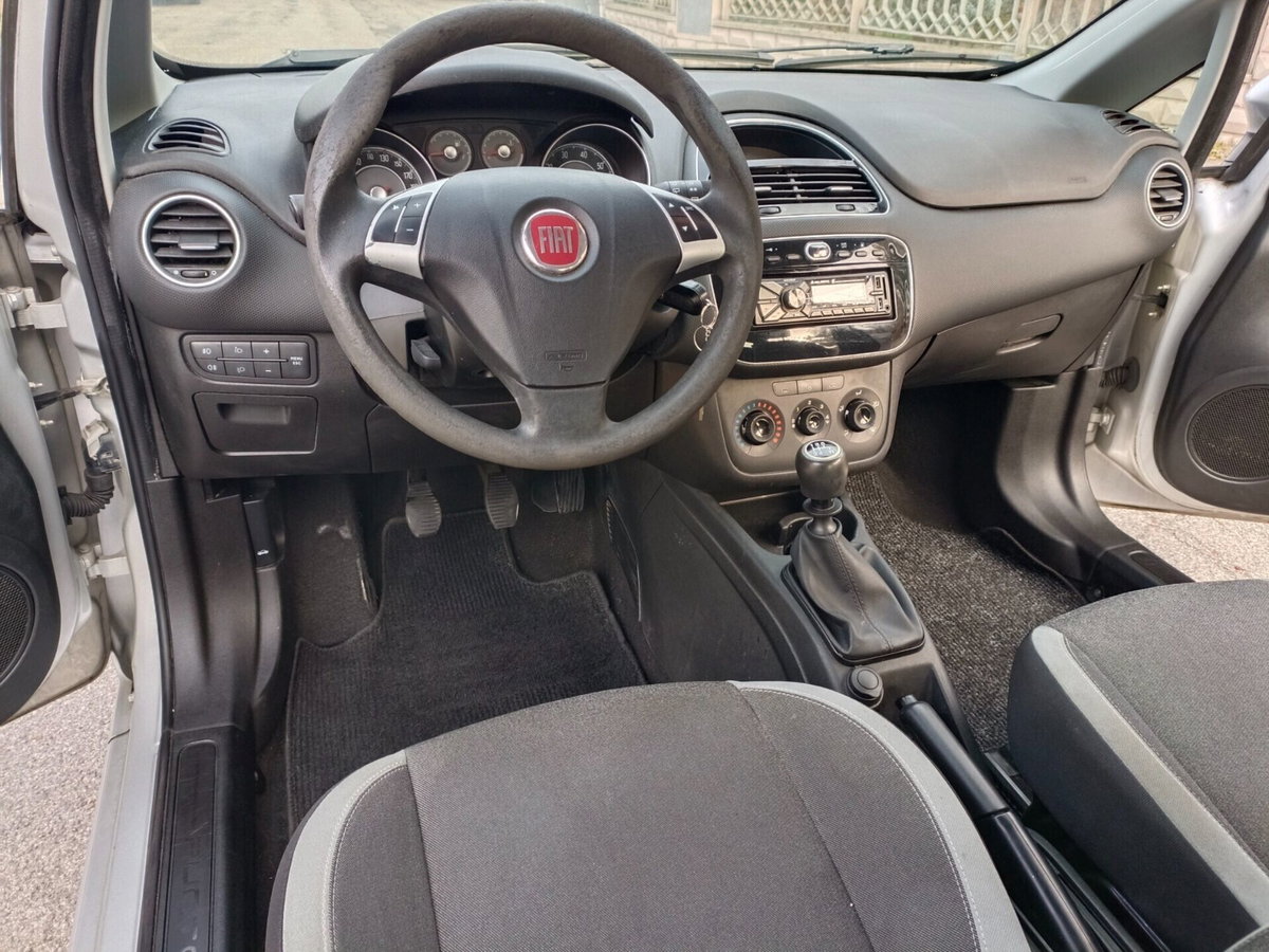 Fiat Grande Punto 1.4 5 porte Actual Natural Power (14)