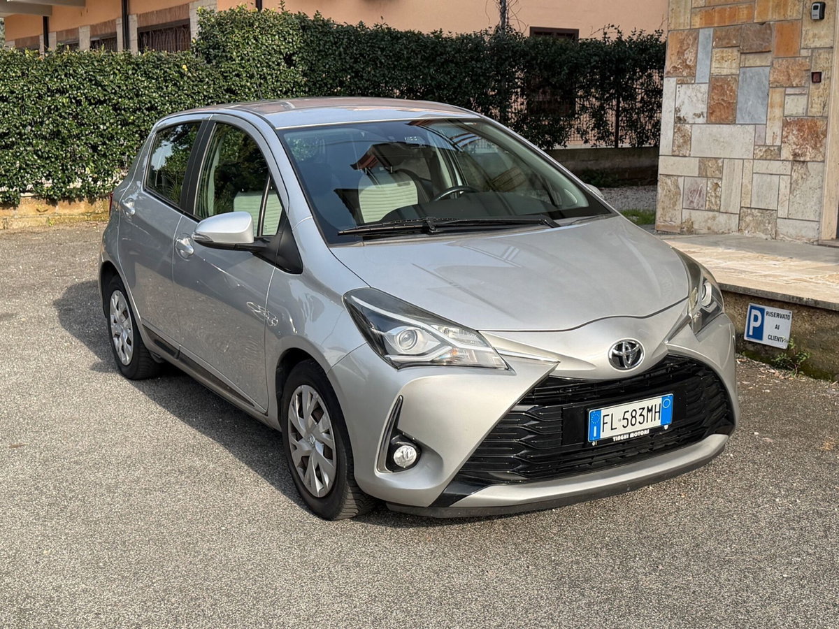 Toyota Yaris 1.0 5 porte Now GPL (3)