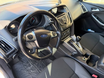 Ford Focus Station Wagon 1.6 TDCi 115 CV SW Titanium (11)