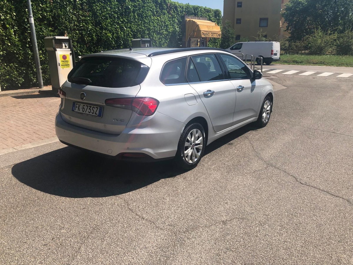 Fiat Tipo Station Wagon Tipo 1.4 SW Lounge (4)