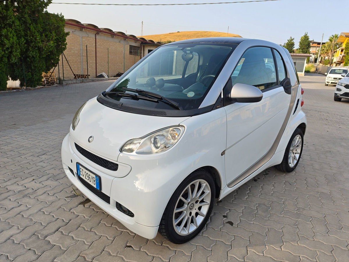 smart Fortwo 1000 52 kW MHD coupé passion