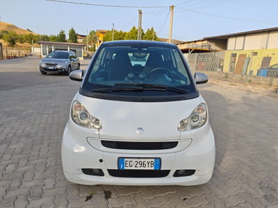 smart Fortwo 1000 52 kW MHD coupé passion (2)