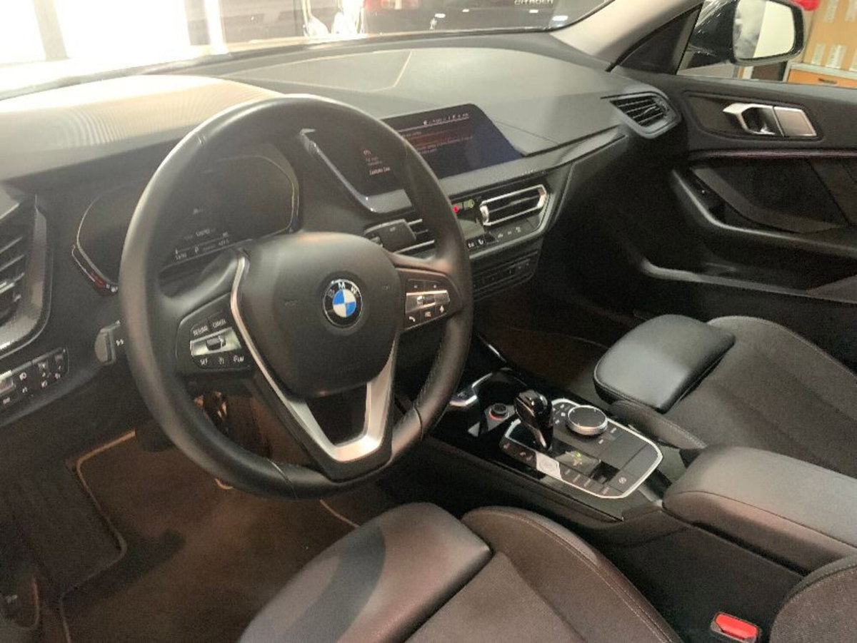BMW Serie 2 Gran Coupé 216d  Sport aut. (8)