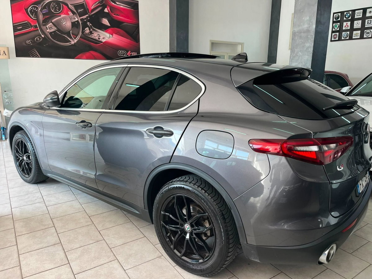 Alfa Romeo Stelvio Stelvio 2.2 Turbodiesel 210 CV AT8 Q4 Executive (3)