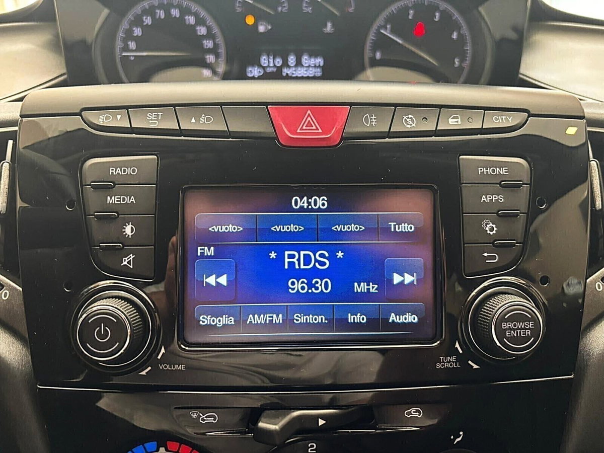 Lancia Ypsilon 1.3 MJT 16V 95 CV 5 porte S&S Silver (13)