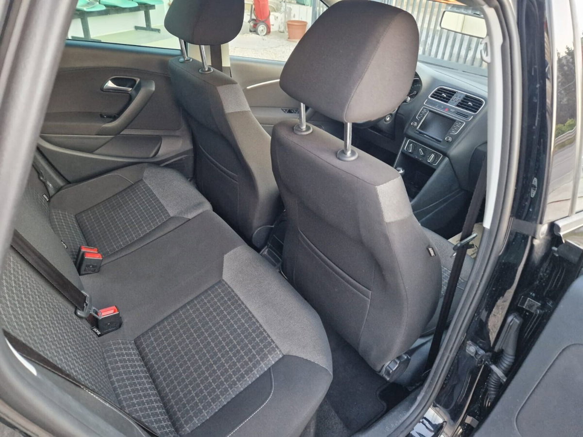 Volkswagen Polo 1.4 TDI 90 CV 5p. Comfortline BlueMotion Technology (18)
