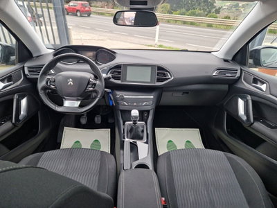 Peugeot 308 PureTech Turbo 110 S&S Active Pack (14)