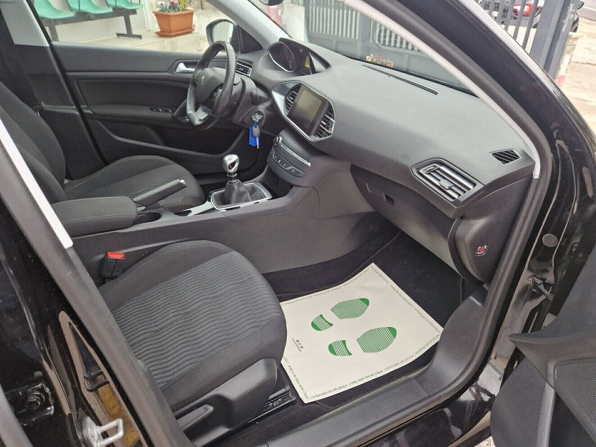 Peugeot 308 PureTech Turbo 110 S&S Active Pack (15)