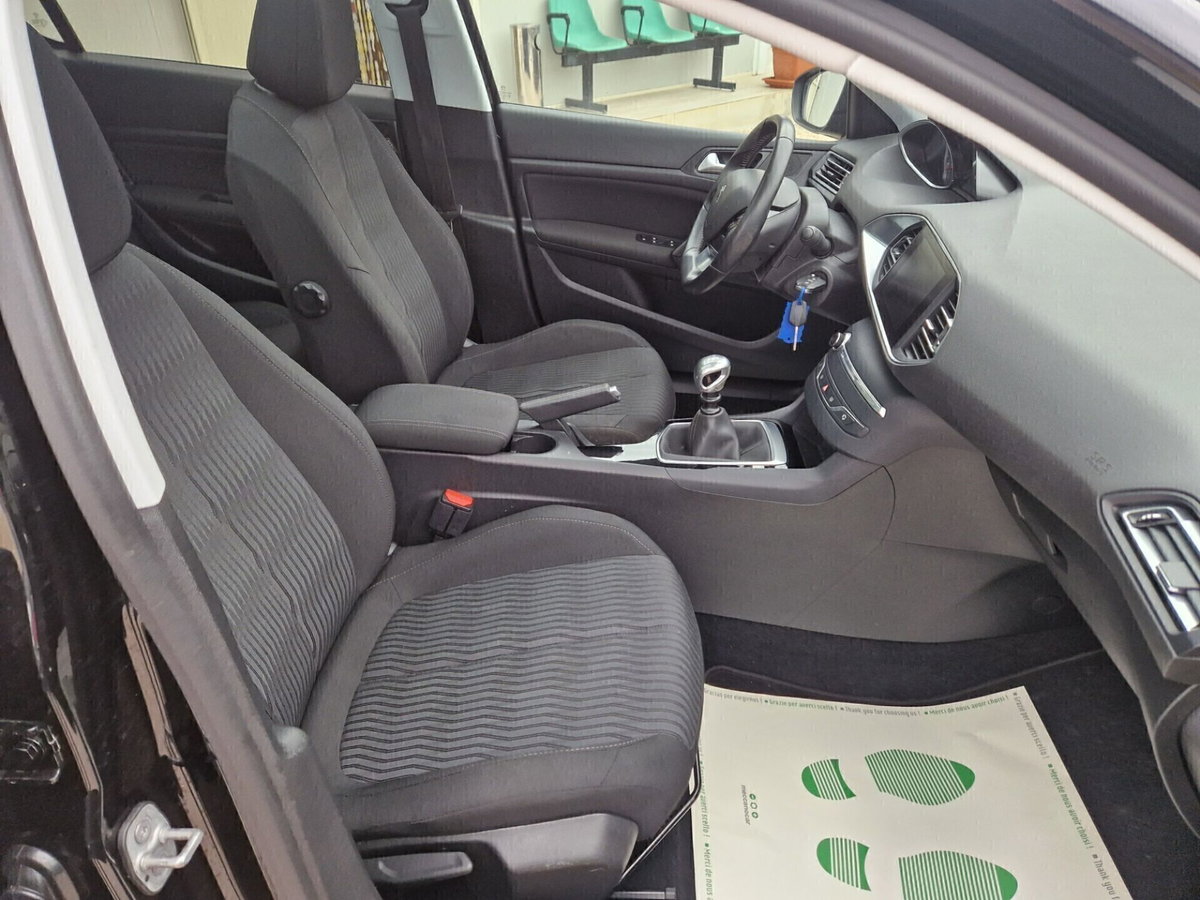 Peugeot 308 PureTech Turbo 110 S&S Active Pack (16)