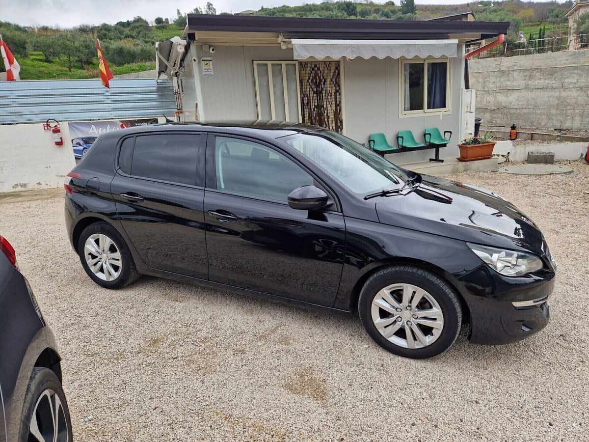 Peugeot 308 PureTech Turbo 110 S&S Active Pack (4)