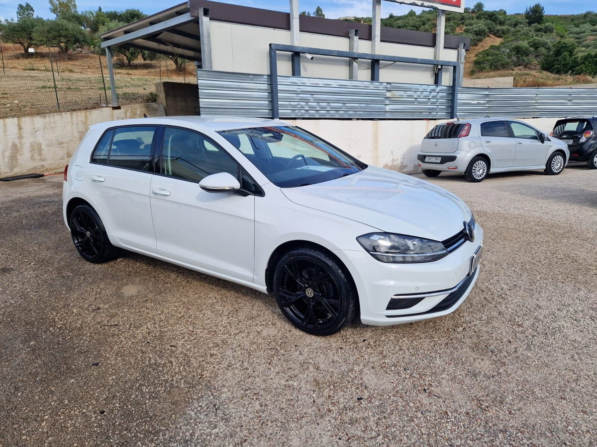 Volkswagen Golf 1.6 TDI 115 CV 5p. Business BlueMotion Technology (4)