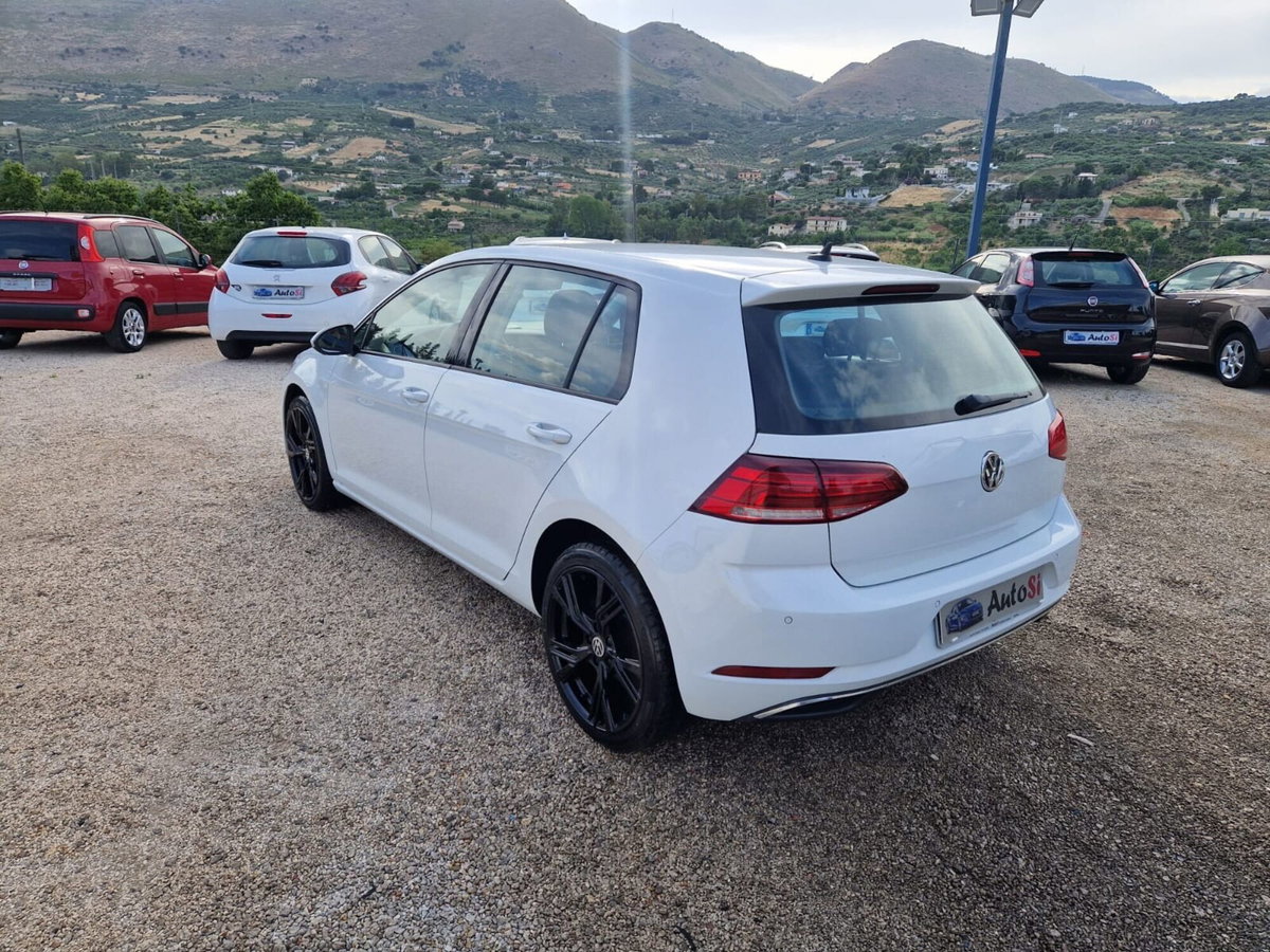 Volkswagen Golf 1.6 TDI 115 CV 5p. Business BlueMotion Technology (5)