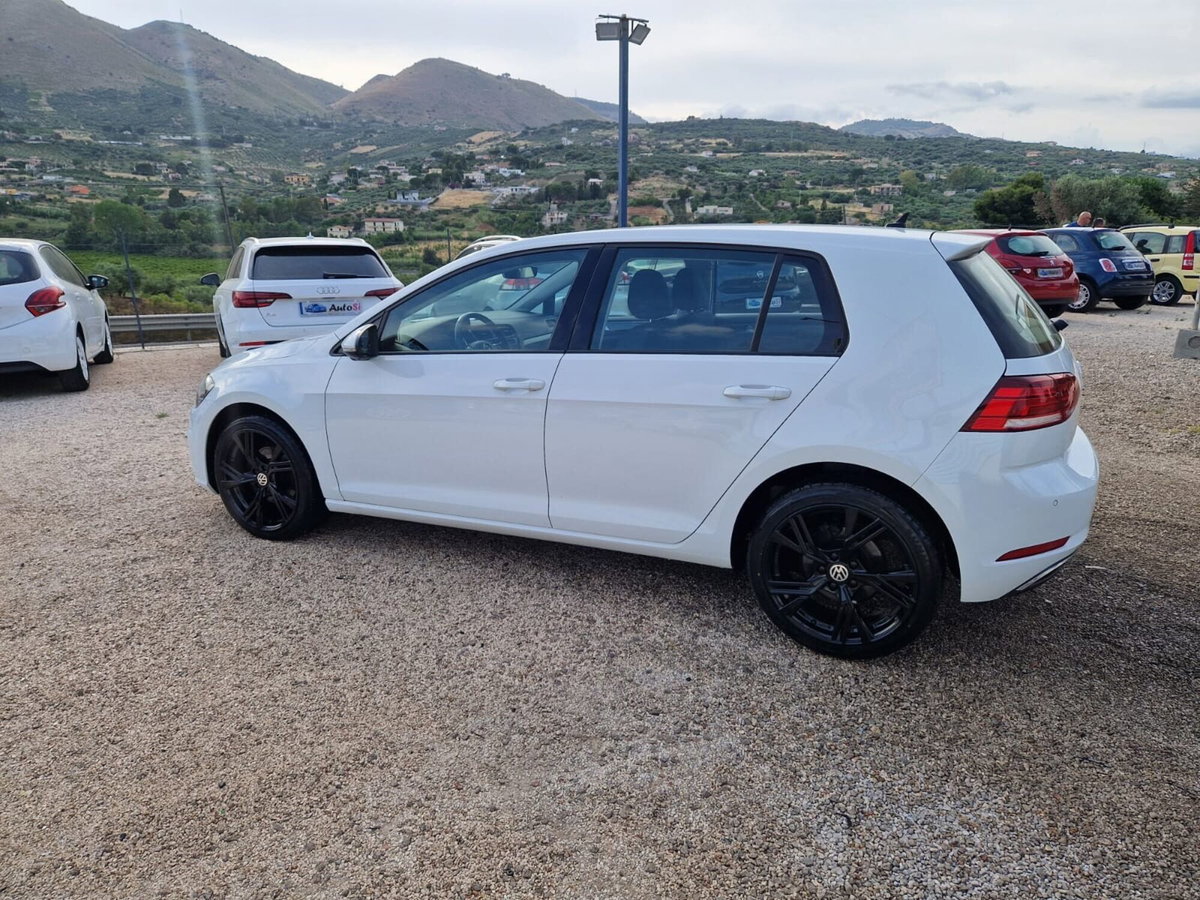 Volkswagen Golf 1.6 TDI 115 CV 5p. Business BlueMotion Technology (8)