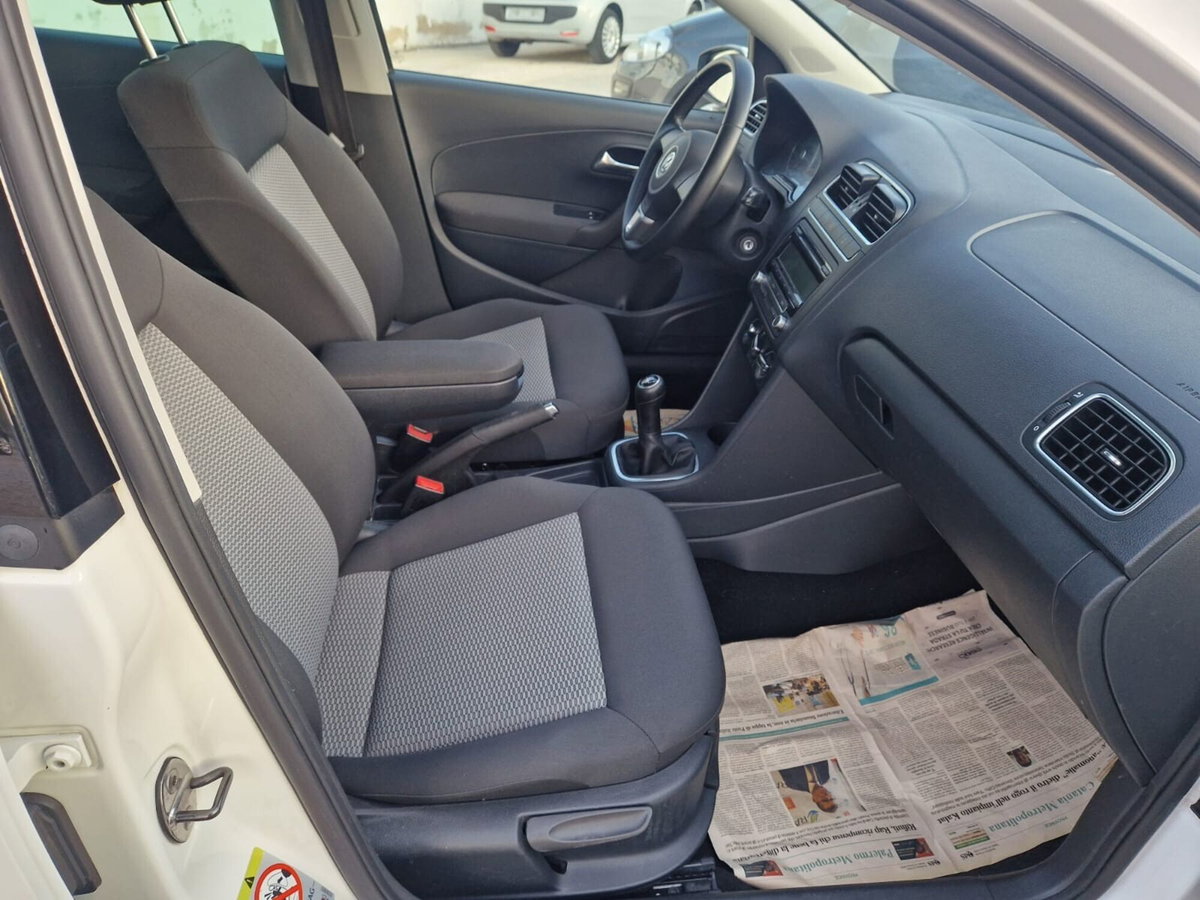 Volkswagen Polo 1.2 TDI DPF 3 p. Comfortline (13)