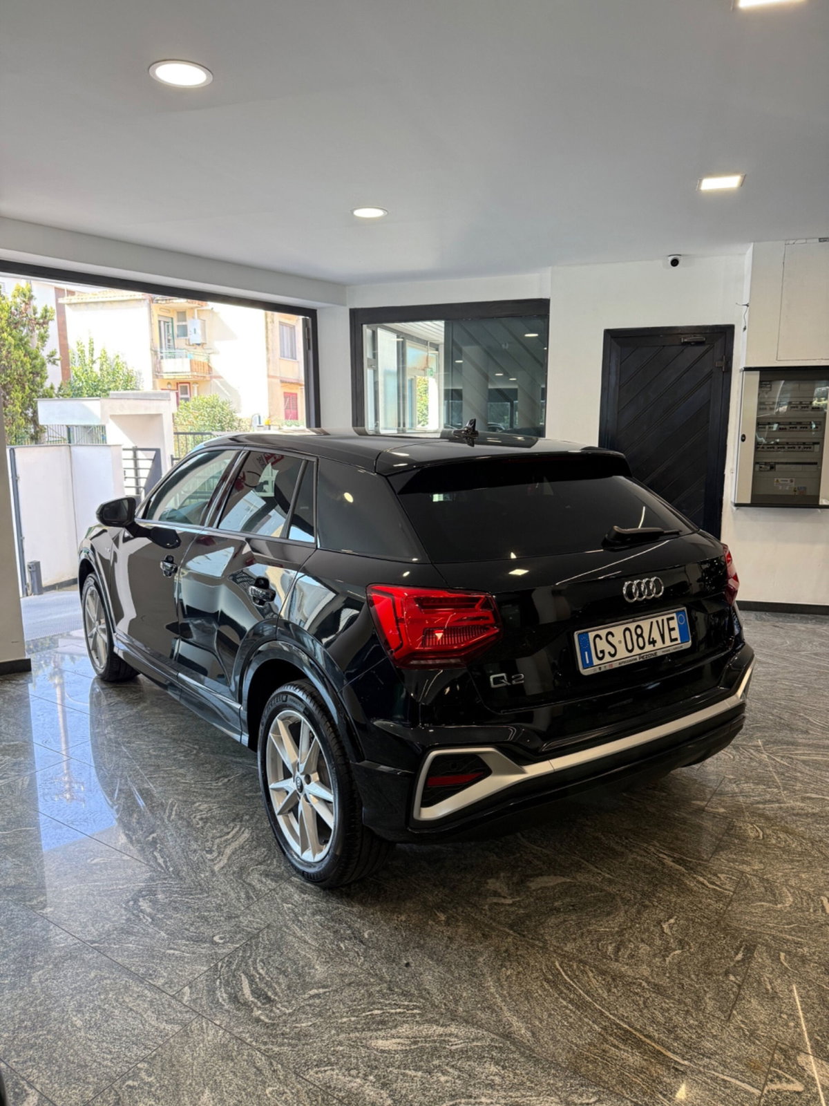 Audi Q2 Q2 35 TDI S tronic S line Edition (2)