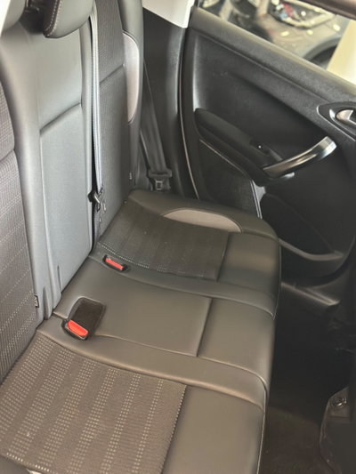 Peugeot 2008 120 S&S Allure (10)