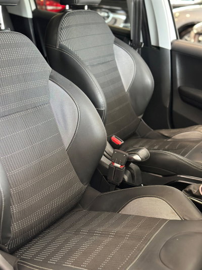 Peugeot 2008 120 S&S Allure (12)
