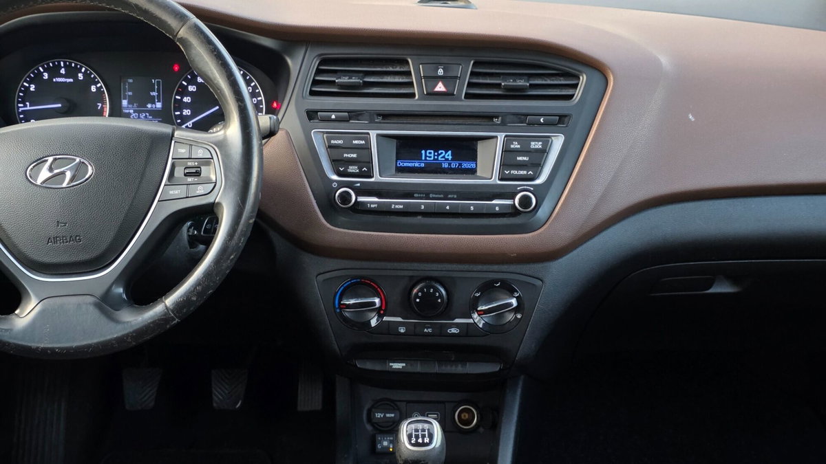 Hyundai i20 1.2 5p. Econext Classic (15)