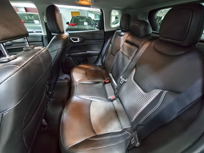 Jeep Compass 1.6 Multijet II 2WD Limited (12)