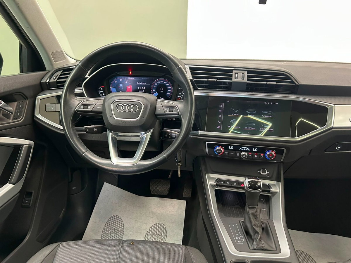 Audi Q3 35 TDI quattro S tronic Business Advanced (11)