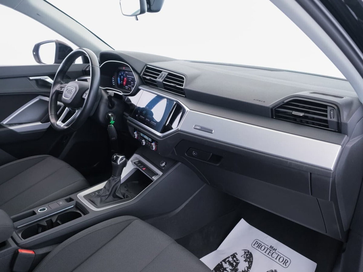Audi Q3 35 TDI quattro S tronic Business Advanced (20)