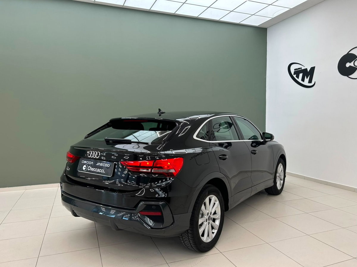 Audi Q3 35 TDI quattro S tronic Business Advanced (5)