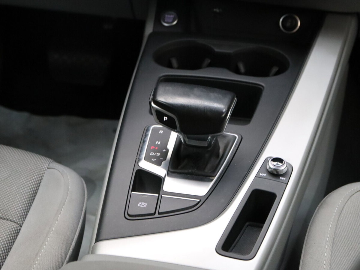 Audi A4 Allroad 40 TDI 190 CV S tronic Identity Contrast (13)