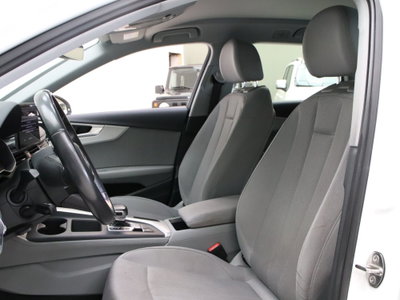 Audi A4 Allroad 40 TDI 190 CV S tronic Identity Contrast (9)