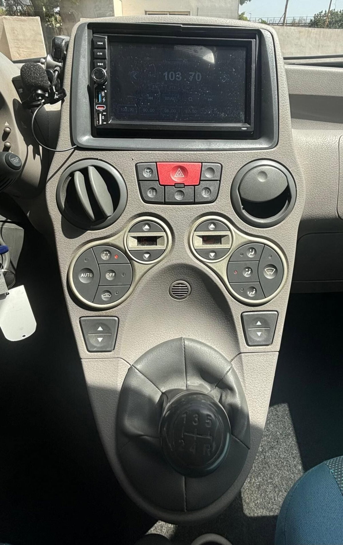 Fiat Panda 1.3 MJT 16V Emotion (17)