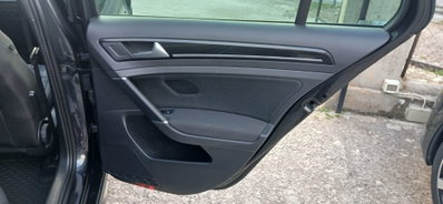 Volkswagen Golf GTE 1.4 TSI DSG 5p. Plug-In-Hybrid (18)