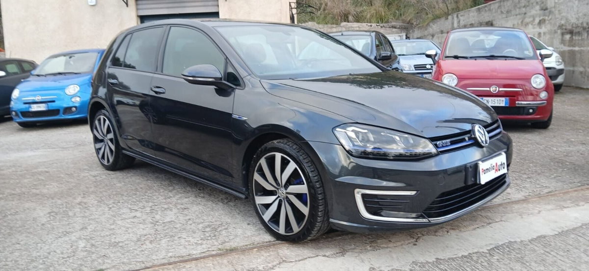Volkswagen Golf GTE 1.4 TSI DSG 5p. Plug-In-Hybrid (2)