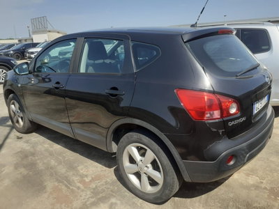 Nissan Qashqai 1.5 dCi Visia (5)
