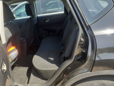 Nissan Qashqai 1.5 dCi Visia (9)