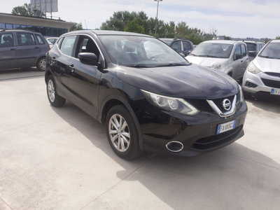 Nissan Qashqai 1.5 dCi Tekna usata