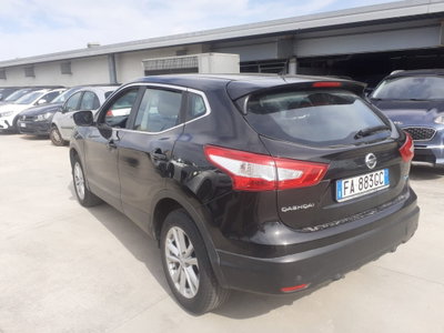 Nissan Qashqai 1.5 dCi Tekna (5)