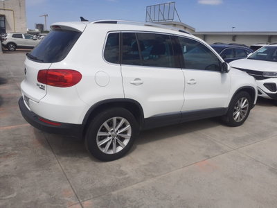 Volkswagen Tiguan 2.0 TDI 140CV 4MOTION DSG Sport & Style (7)