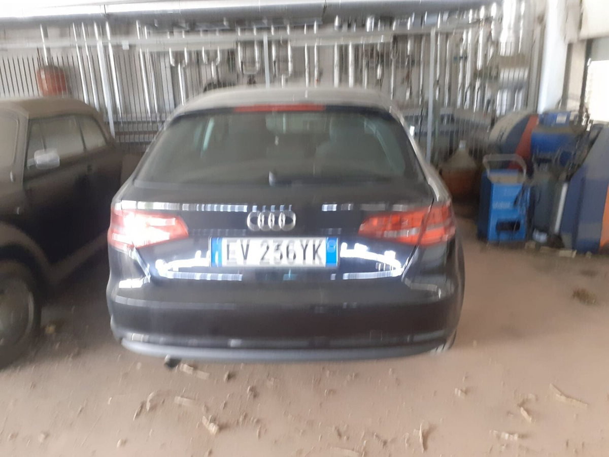 Audi A3 Sportback 1.6 TDI Attraction (7)