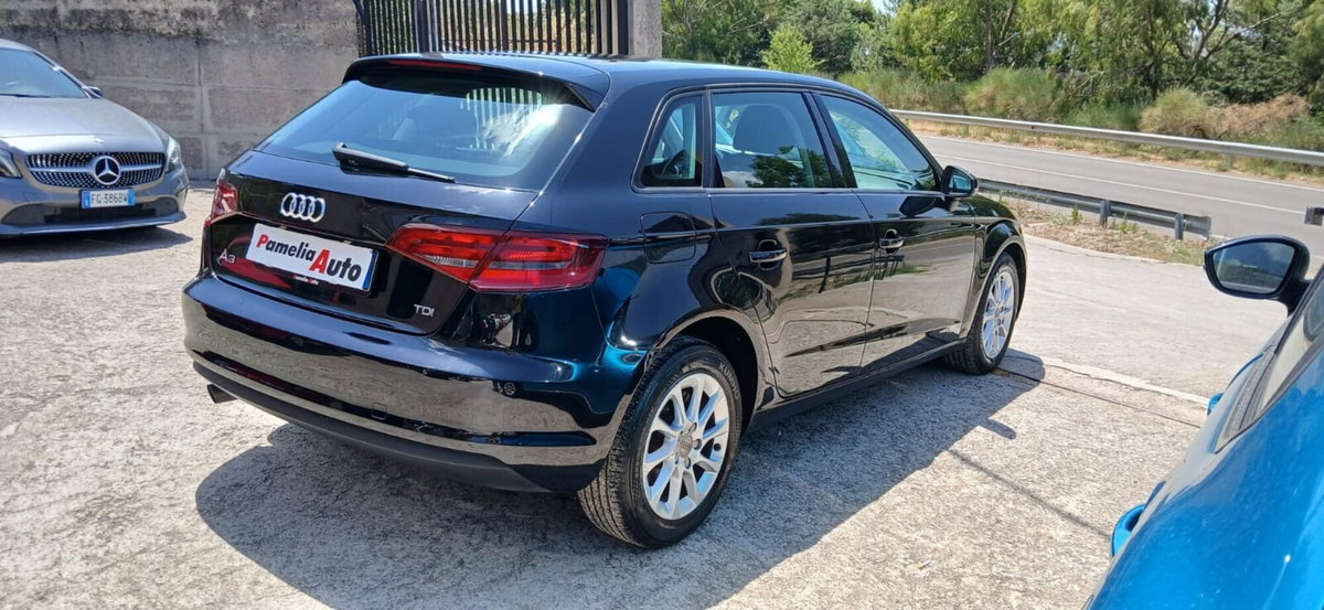 Audi A3 Sportback 1.6 TDI Attraction (9)