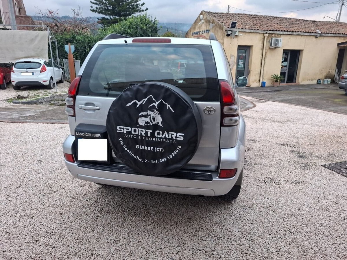 Toyota Land Cruiser D-4D 16V cat 3 porte aut. Sol (8)