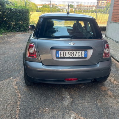 MINI Mini 1.6 16V One (55kW) (4)