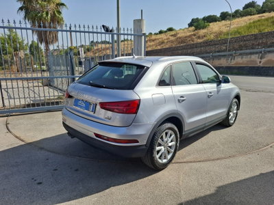 Audi Q3 2.0 TDI 150 CV quattro Business (4)