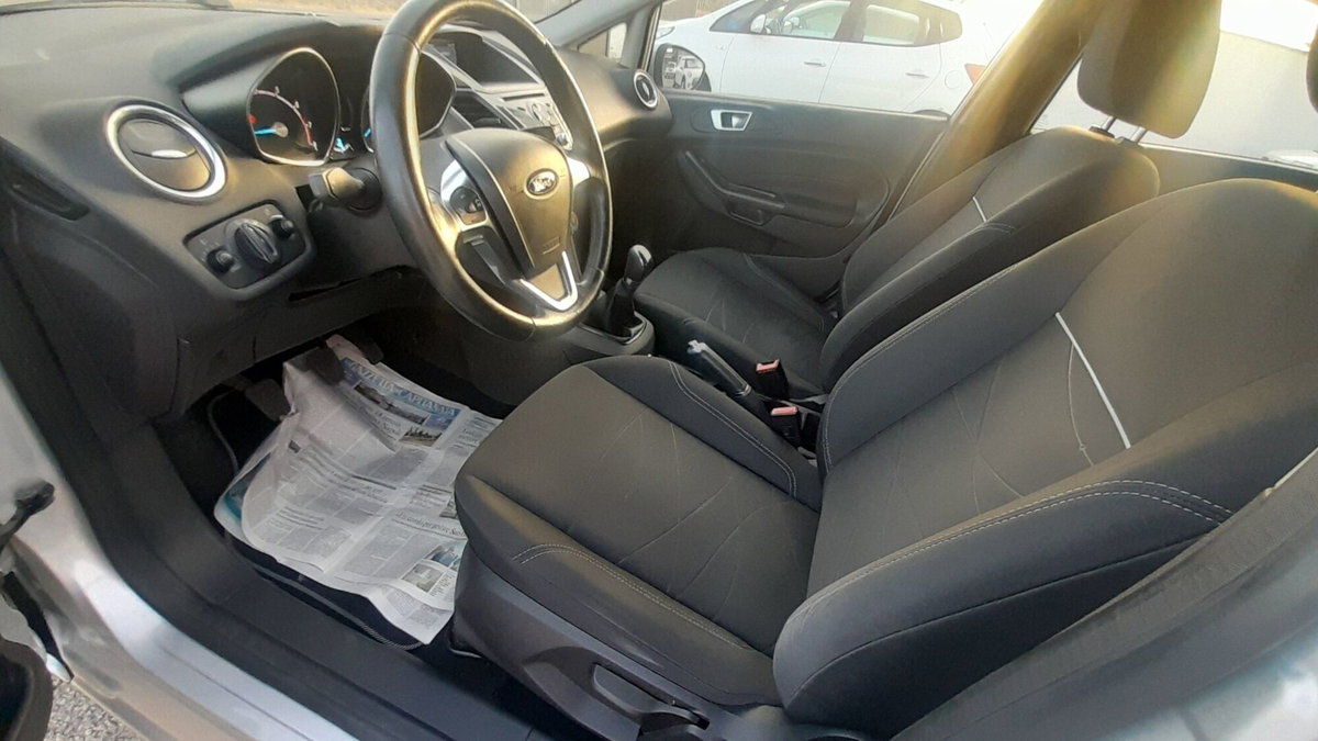 Ford Fiesta 1.4 5 porte Bz.- GPL Business N1 (13)