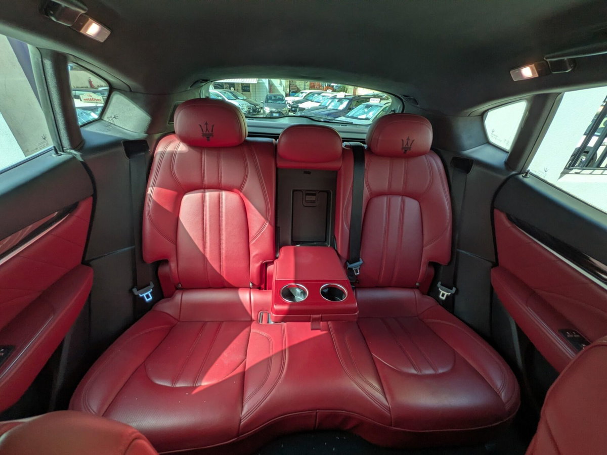 Maserati Levante Levante V6 Diesel AWD Gransport (13)