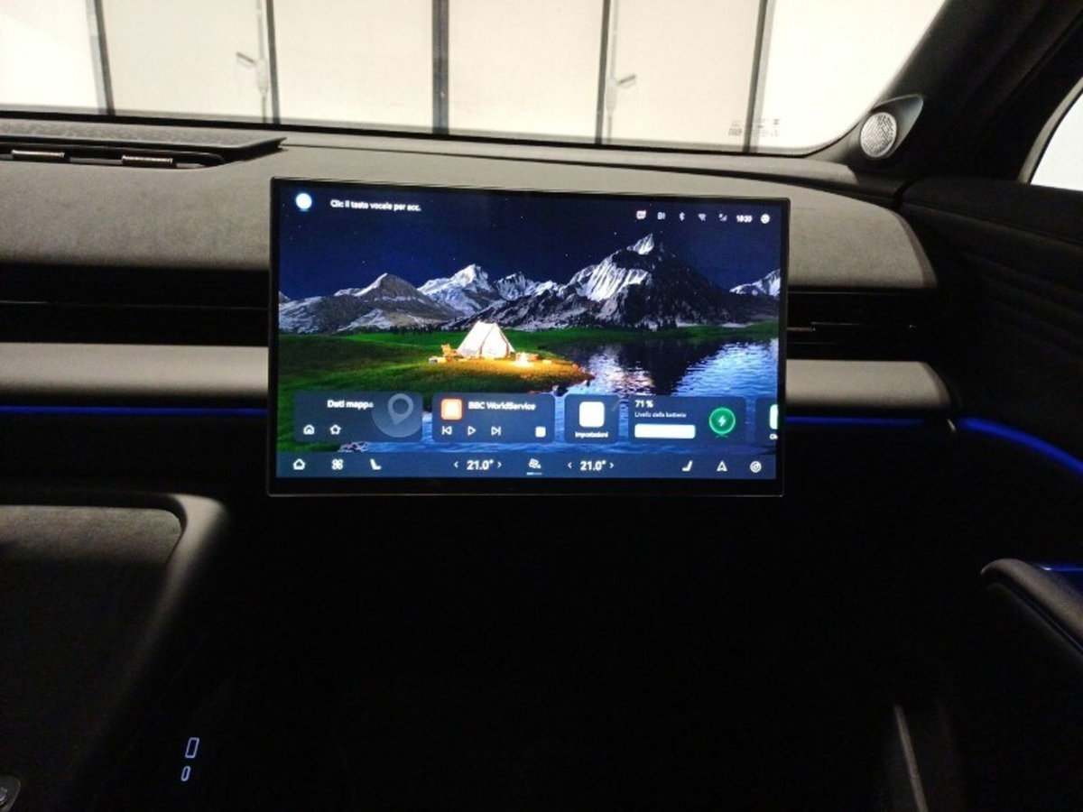 Omoda Omoda 7 SHS-P 1.5 tgdi phev Premium (19)
