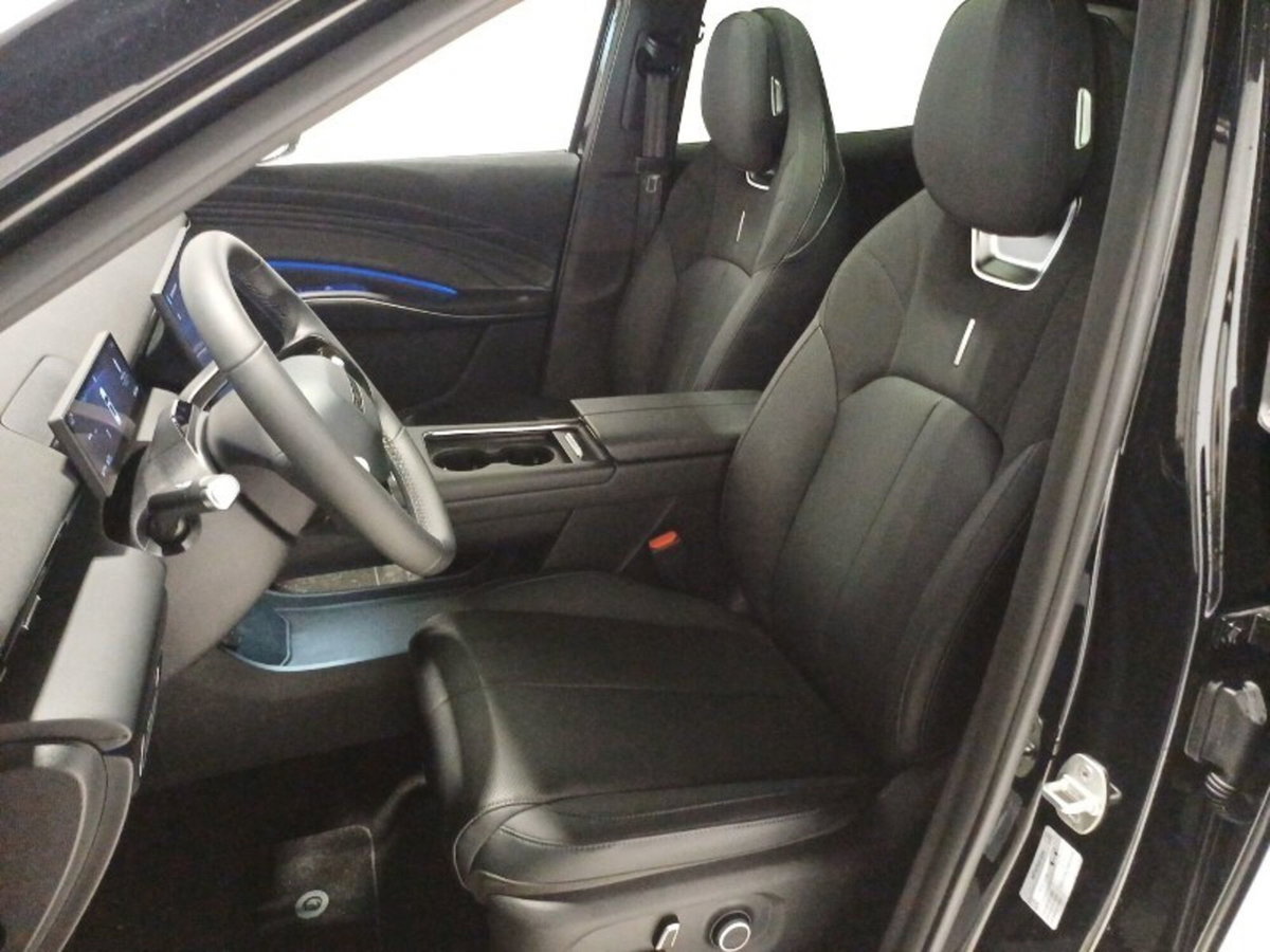 Omoda Omoda 7 SHS-P 1.5 tgdi phev Premium (20)