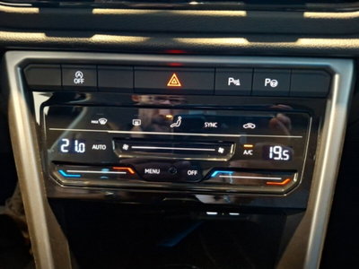 Volkswagen T-Roc 2.0 TDI SCR 150 CV DSG Sport BlueMotion Technology (17)